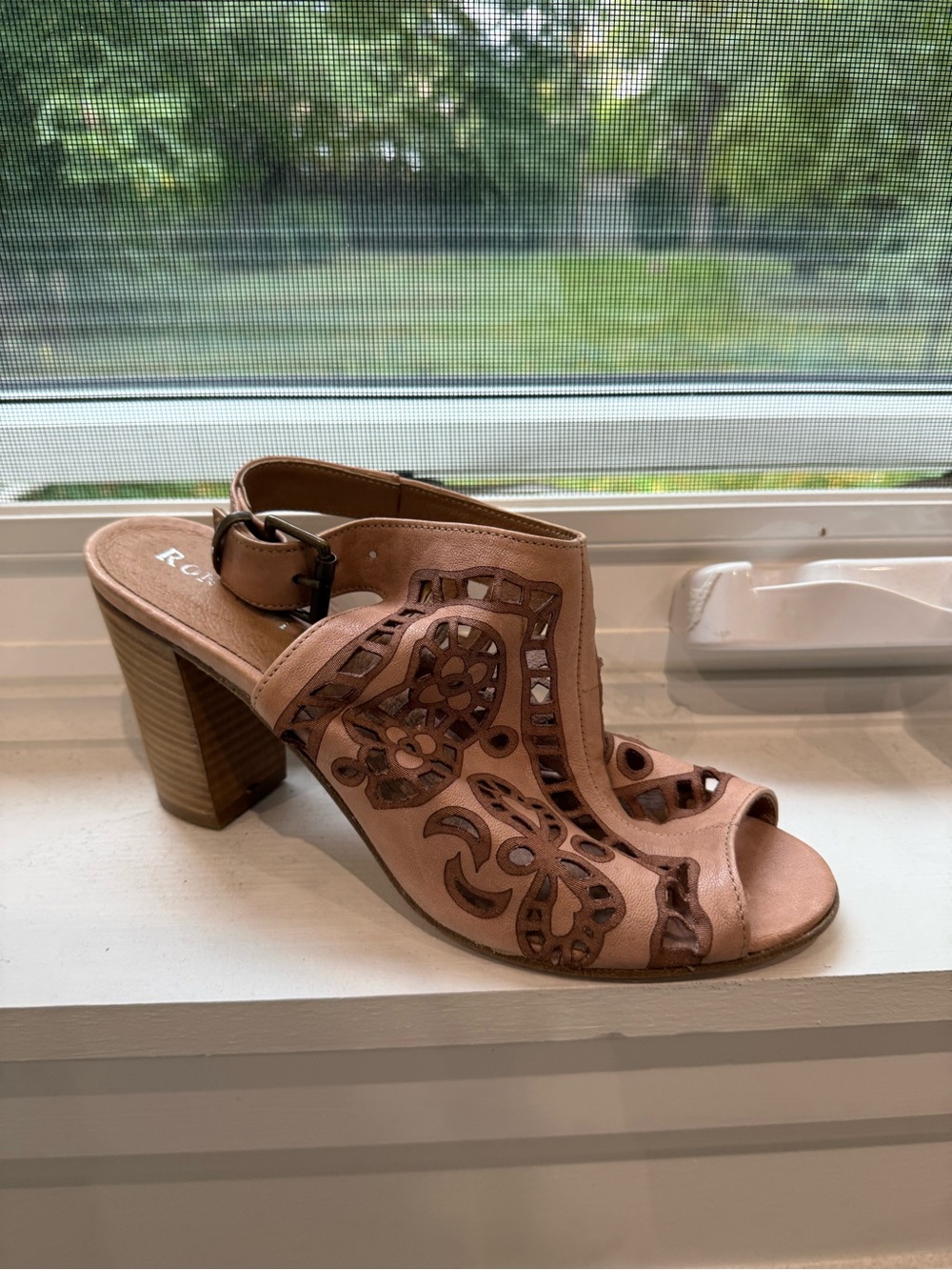New Ron White nappa leather Tan Cutout Block Heel Sandal with Buckle Strap